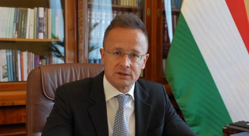 Szijjártó Péter: óriási problémákat okozhat, ha egy ország egyetlen kőolajvezetéktől függ