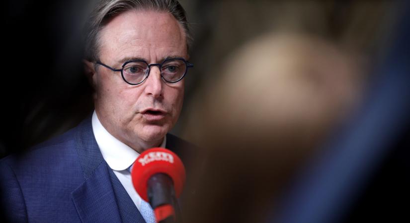 Merényletre készültek a belga miniszterelnök ellen  videó