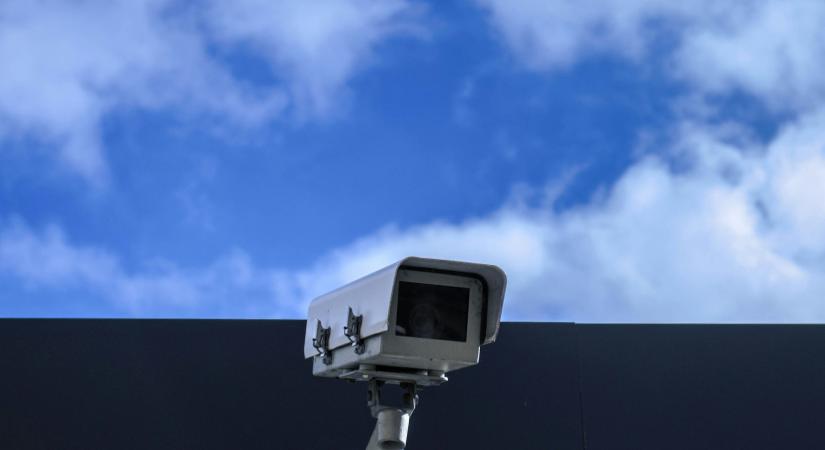 A megfigyeléstől tartanak a kriptósok, szárnyalnak a privacy coinok