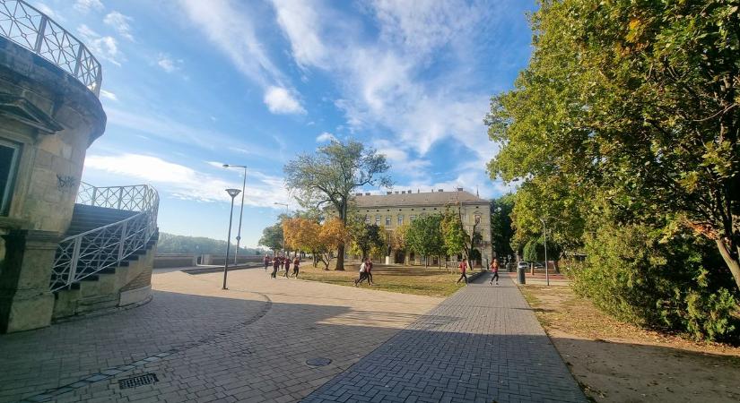 Szombaton rétegesen öltözködjön, meglepő fordulatok várhatóak!