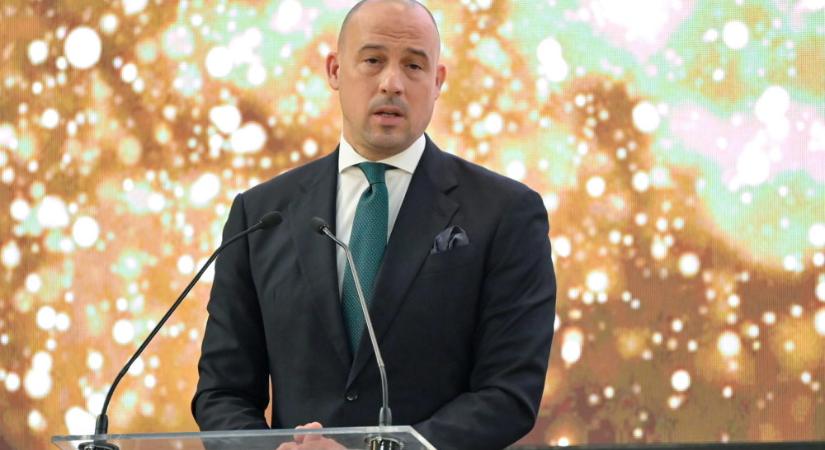 Schmidt Ádám: közelebb visszük a fiatalokhoz a rendszeres sportolás lehetőségét