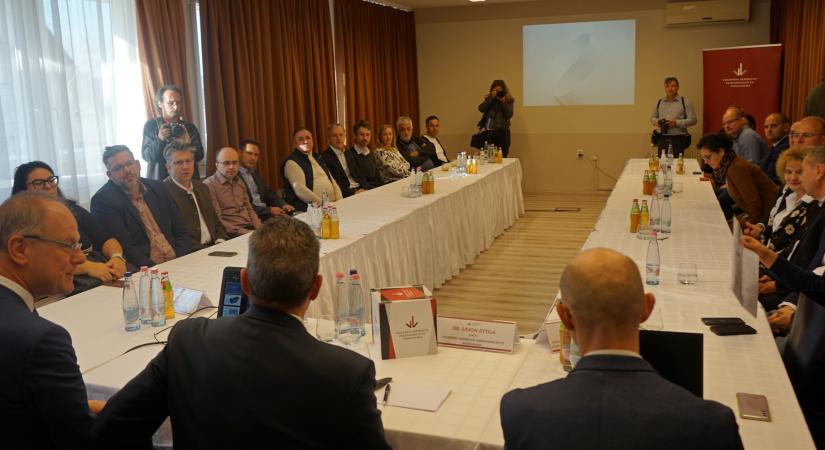 „Tapolcai üzleti reggelire” várta a kamara a vállalkozókat
