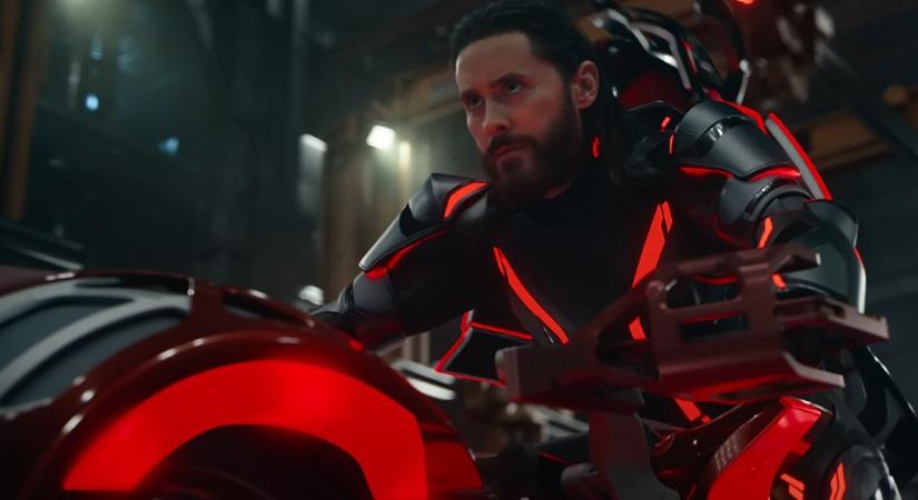 A Tron: Ares pontosan olyan rossz, mintha a mesterséges intelligencia rendezte volna