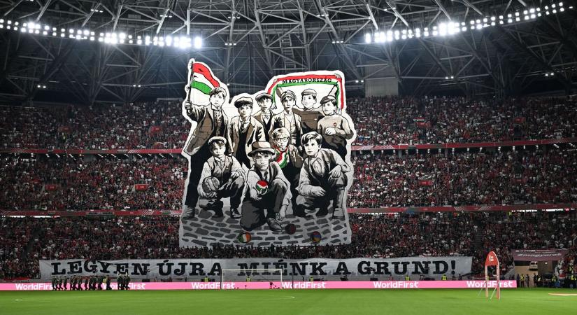 Magyarország–Örményország: tiltakoznak a szurkolók, üres székes fogadják a játékosokat a Puskás Arénában