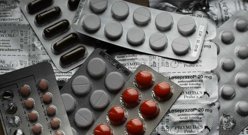Közel negyven új orvosság kerülhet fel az ártámogatott gyógyszerek listájára
