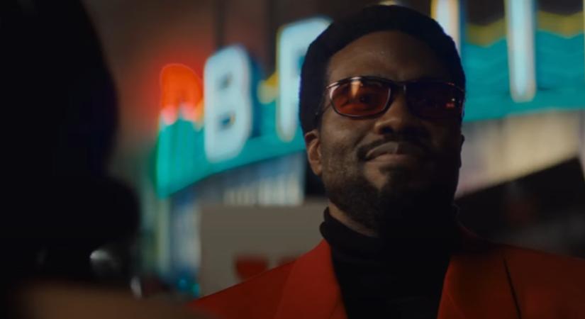 Megkaptuk a Wonder Man első rövid kedvcsinálóját, amivel együtt kiderült, hogy késik a Marvel filmes univerzumának egyik legfurább sorozata