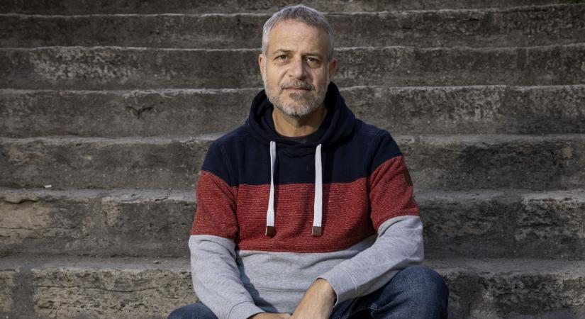 Juhász Péter: A gyerekek az állami intézményrendszerbe kerülve, kis túlzással vagy dílerek lesznek, vagy prostik