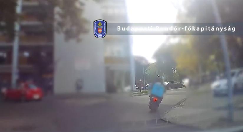 Videó: jogosítvány nélküli, vietnámi ételfutárt üldöztek a rendőrök Budapesten