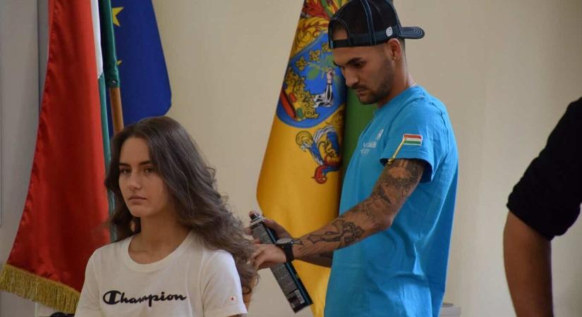 Z-k és alfák az oktatásban: a rendszernek lépést kell tartania a világgal