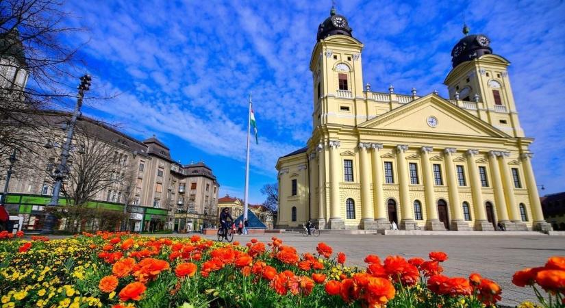 Hamarosan bezár Debrecen belvárosának egyik legnépszerűbb boltja, szem nem marad szárazon
