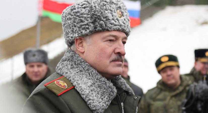 Lukasenka elrendelte a belarusz hadsereg harckészültségi állapodának ellenőrzését