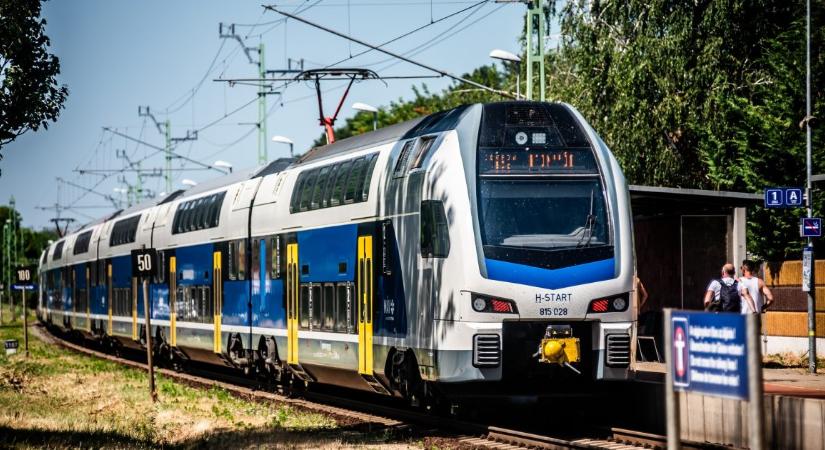Súlyos vonatbalesetről számolt be a MÁV szombat délután – tűzoltók is a helyszínre siettek