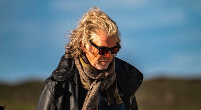 Tom Hardy és Pierce Brosnan gengszterdrámája újra a streaming toplistán
