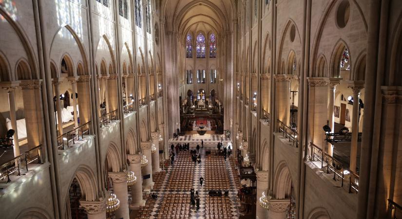 Terrortámadással fenyegetőző levelet találtak a Notre-Dame-ban