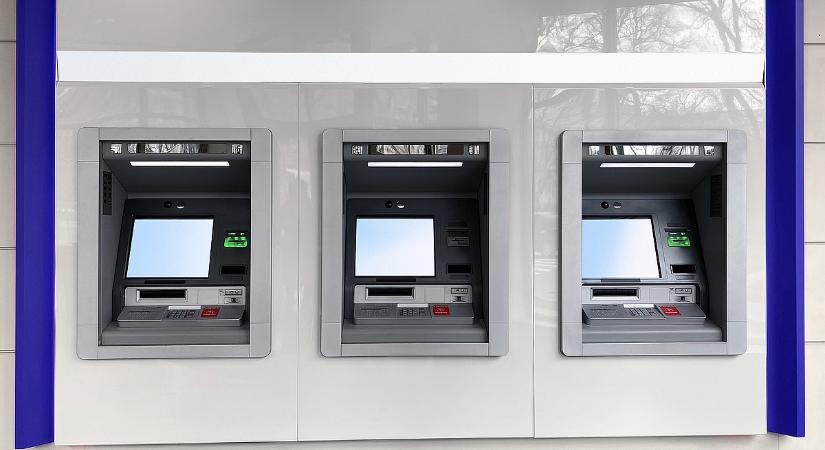 Újabb bankautomatát robbantottak fel a közelben