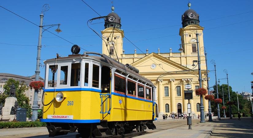 Retró fesztivált rendez a DKV