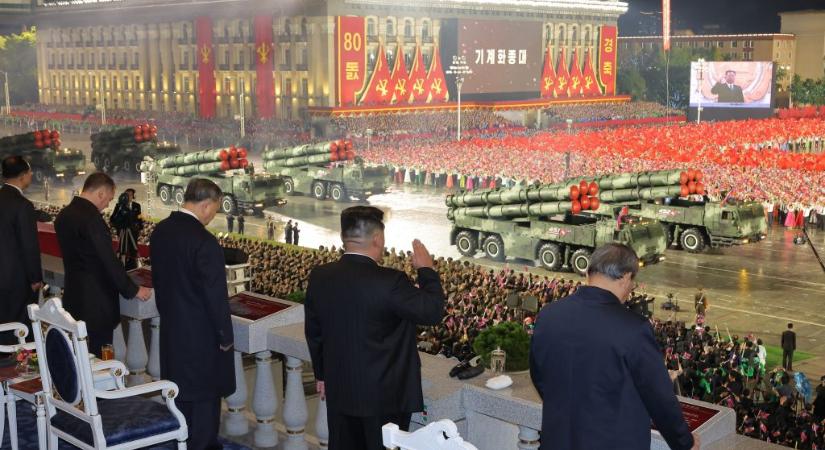 Új szuperfegyverrel rukkolt elő Észak-Korea