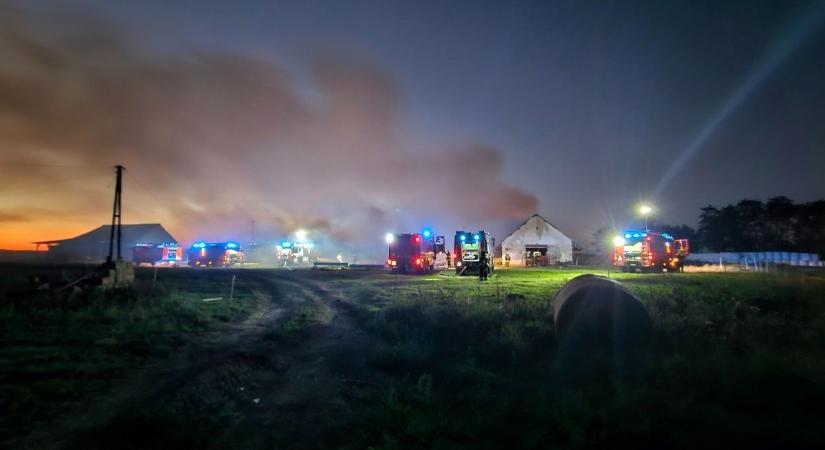 Hatezer négyzetméternyi épített terület égett le Borsodban - 2025 a tűzesetek éve vármegyénkben!
