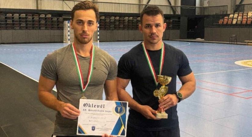 Két kommandóst is a Balatonhoz küldtek Kecskemétről – szükség volt a bicepszekre!