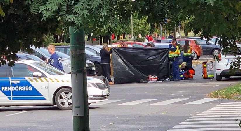 Súlyos közlekedési baleset Dunaújvárosban – mentőhelikoptert is riasztottak
