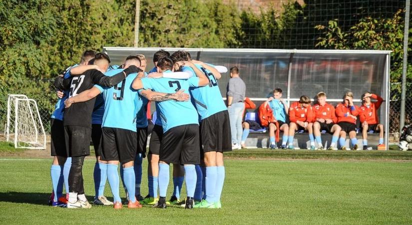 Heréd LC–Petőfibányai SK: 9 gól, 3 piros lap, szégyenkezés és részvét