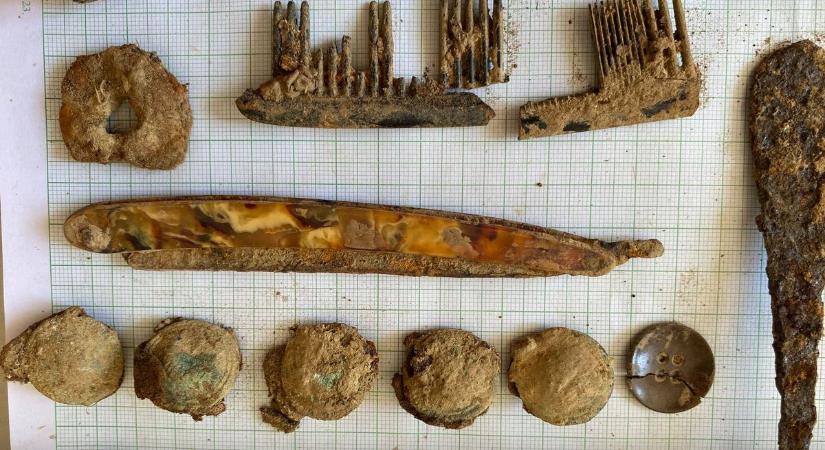 Hatalmas régészeti felfedezés Komárom-Esztergomban, tömegsírt és maradványokat ástak ki