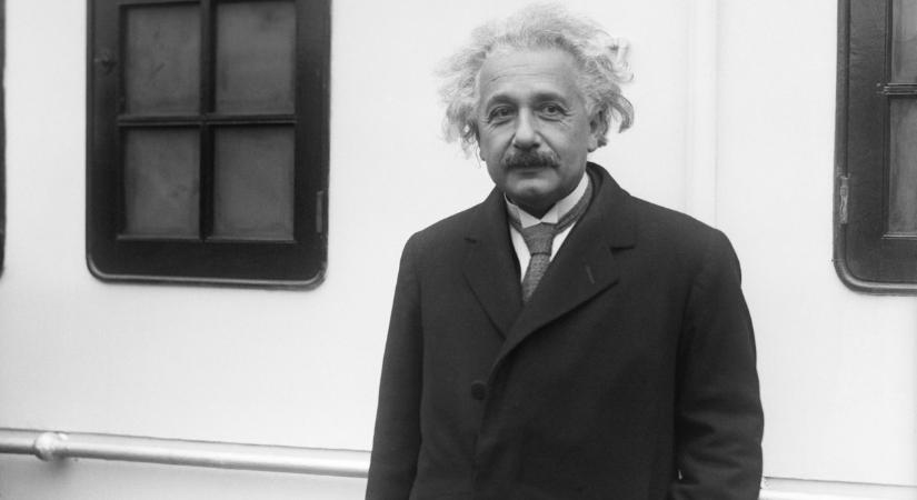 Albert Einstein elégedett lehetne