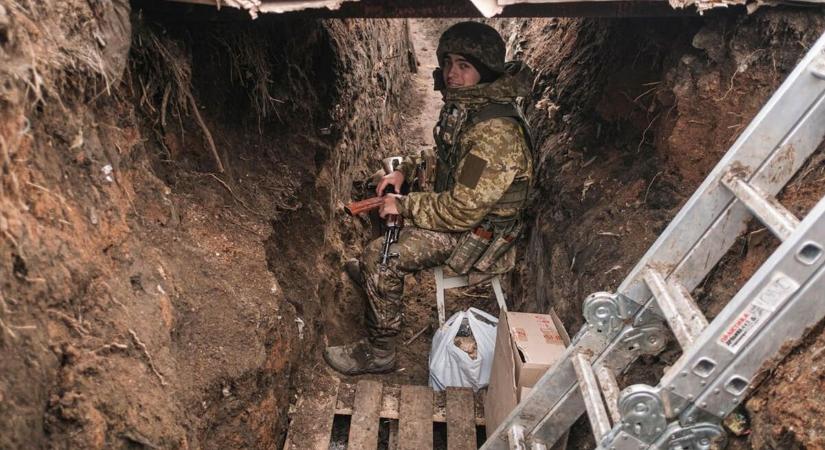 Tömegesen dezertálnak az ukránok a hadseregből, a parancsnokság büntetőszázadokat kezdett fölállítani
