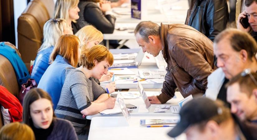 Karriert indítanál vagy váltanál? Ott a helyed az állásbörzén!