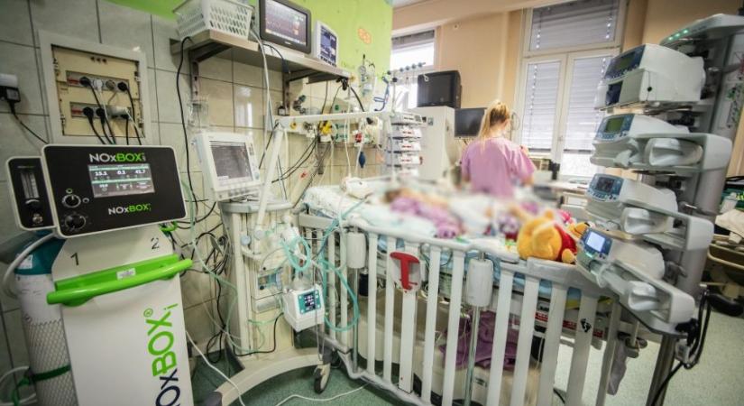 Már 40 gyereket vittek a Heim Pál Gyermekkórházba a covid utáni súlyos betegséggel