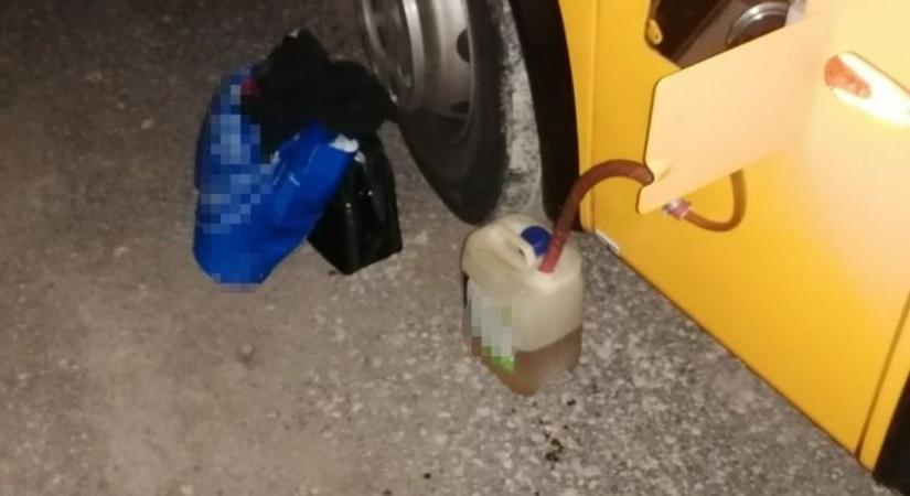 Rendszeresen lopta a gázolajat a buszokból egy sümegi férfi