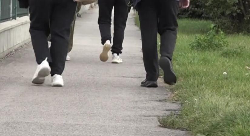 Munkába tartó nőket zaklatott rendszeresen, rendőrt hívtak az idős férfire
