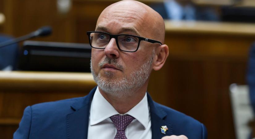 Gröhling: A gyűlöletnek nincs helye a társadalomban