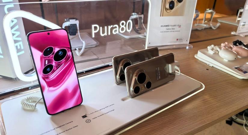 Új okosmobilt mutatott be a Huawei