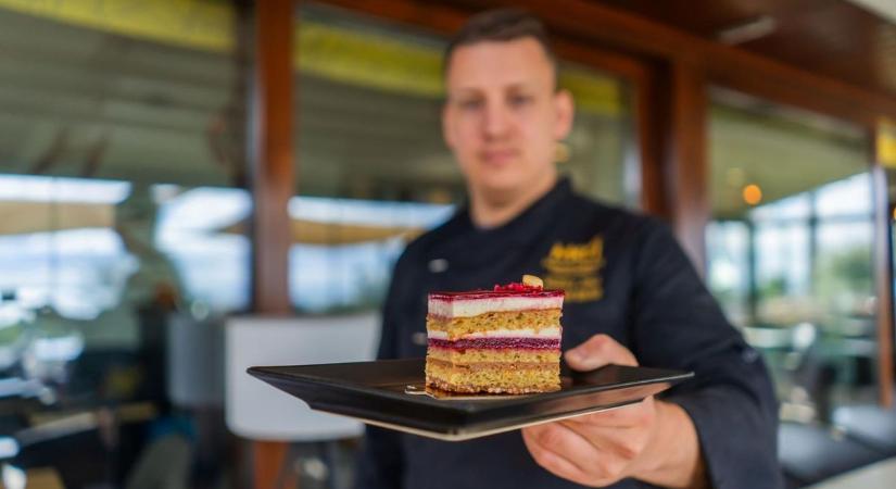 A Balaton sütijének egyik nyertes finomságát már holnaptól kóstolhatják a neves siófoki cukrászdában