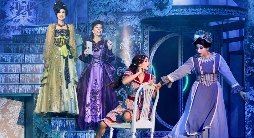 Forró szenvedély, fényűzés és halál – tarol az Elisabeth az Erkelben!