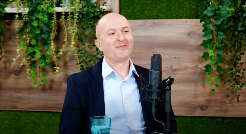 Az alvás forradalmáról – Vendég: Kun Zoltán / Panna, csajok, satöbbi podcast