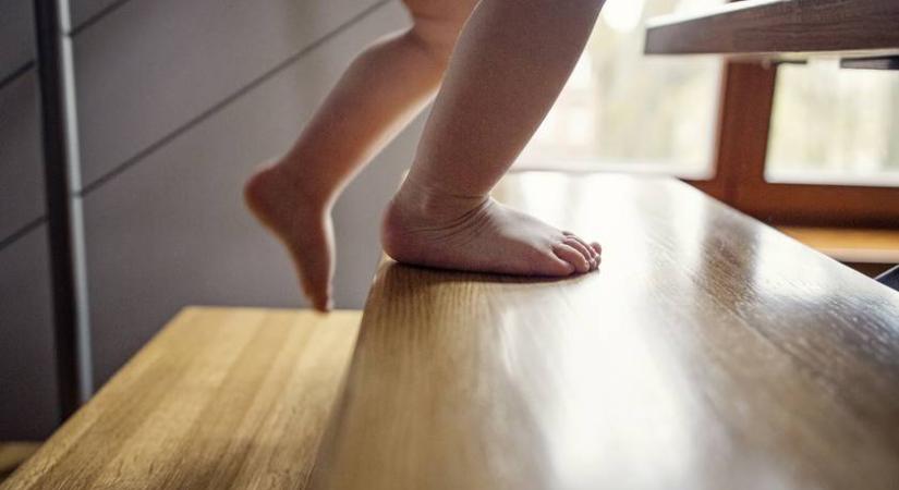 Mikor nem kell cipő a gyerekre? A gyógytornászok egyértelmű válasza