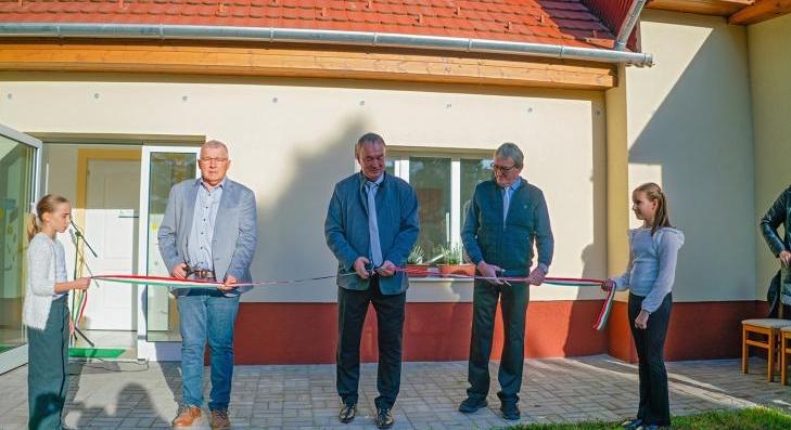 Megújult a zagyvaszántói könyvtár 