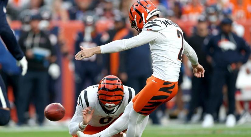 Sosem látott távolságból talált be a rúgójátékos az NFL-ben, erre az ellenfél edzője kiszúrt vele