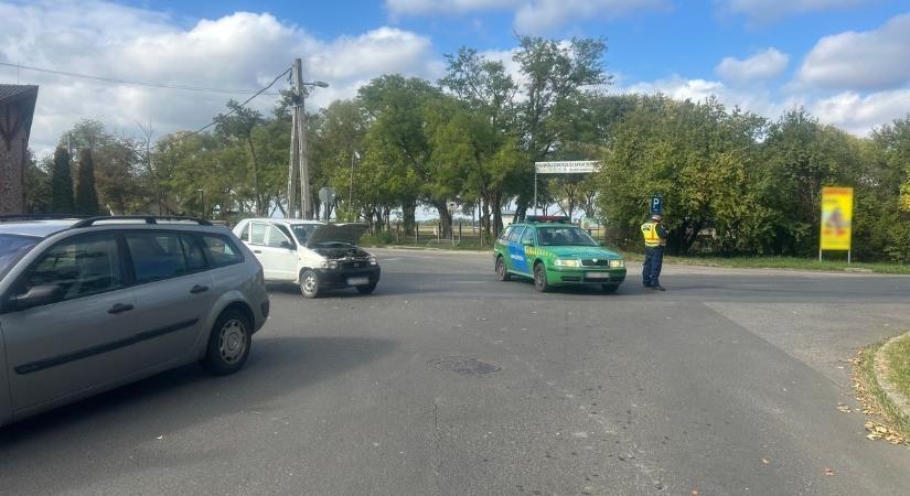 Egy embert kórházba szállítottak a hajdúszoboszlói baleset helyszínéről