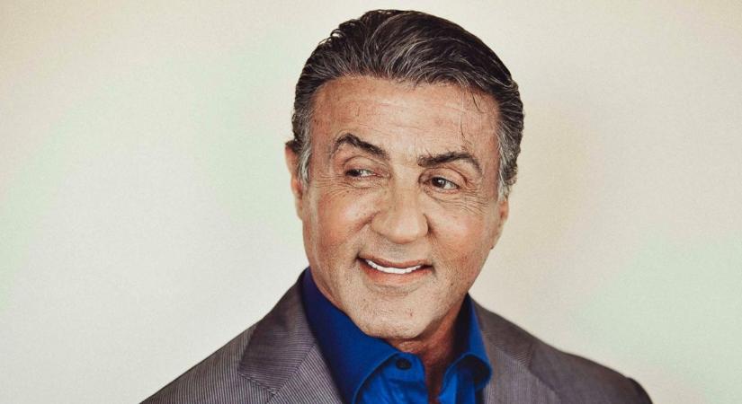 Ő Sylvester Stallone felesége már 28 éve – Jennifer 57 évesen is bombázóan néz ki