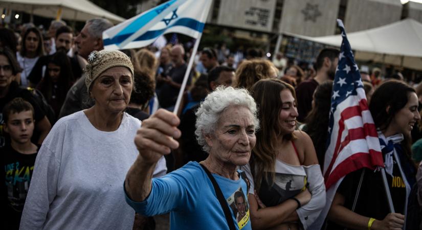 A Hamász elengedte az első hét izraeli túszt