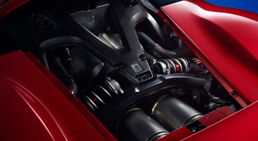 A Ferrari továbbra is kitart a benzinmotorok mellett