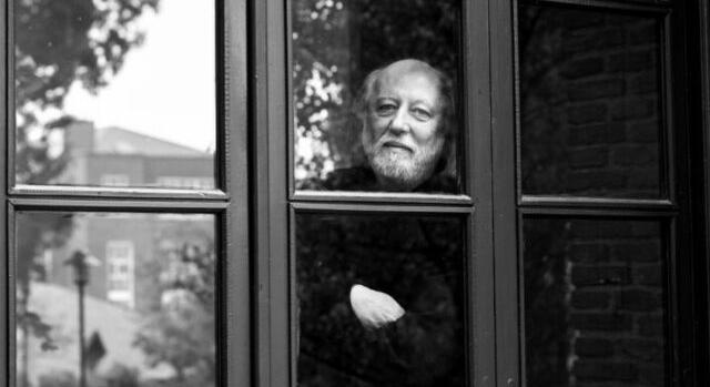 Krasznahorkai László kapta az irodalmi Nobel-díjat