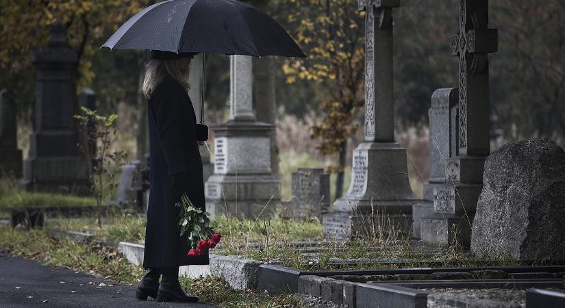 A halottak is pénzbe kerülnek – ez történik, ha nem váltja meg a sírhelyet