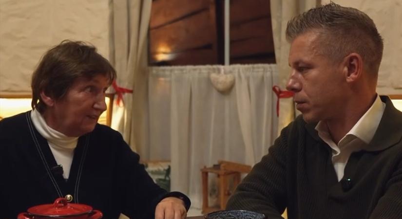 “Felmondtam, mert nem bírtam a nyomást, hogy egymást kell megfigyelnünk a munkahelyen.”