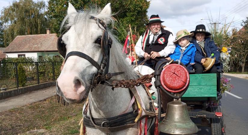 Szüreti felvonulás, ami megint összehozta a közösséget