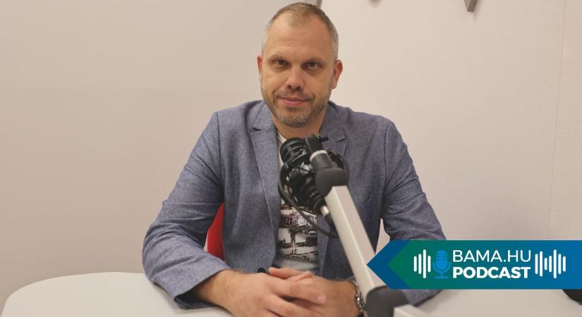 Színházról, közösségről, jövőről – beszélgetés Alapi Tóth Zoltánnal, az Escargo Szobaszínház vezetőjével