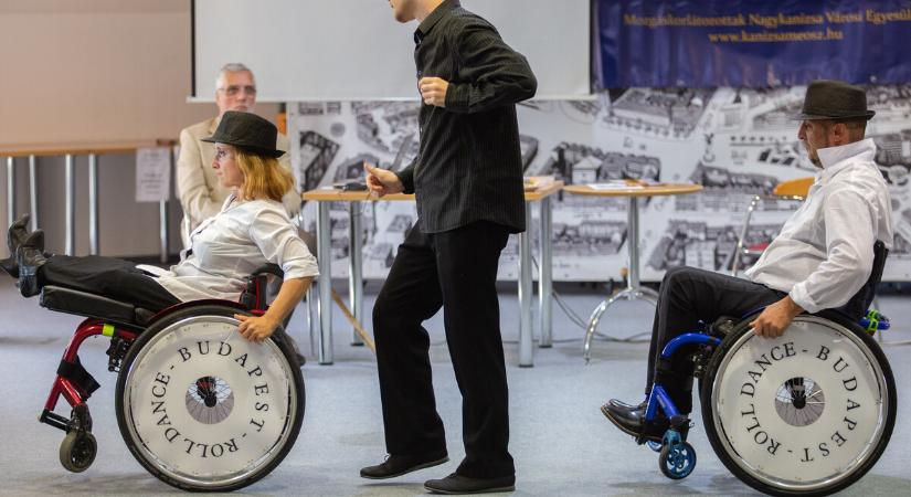 A FÉNY Napja ismét beragyogta a könyvtárat